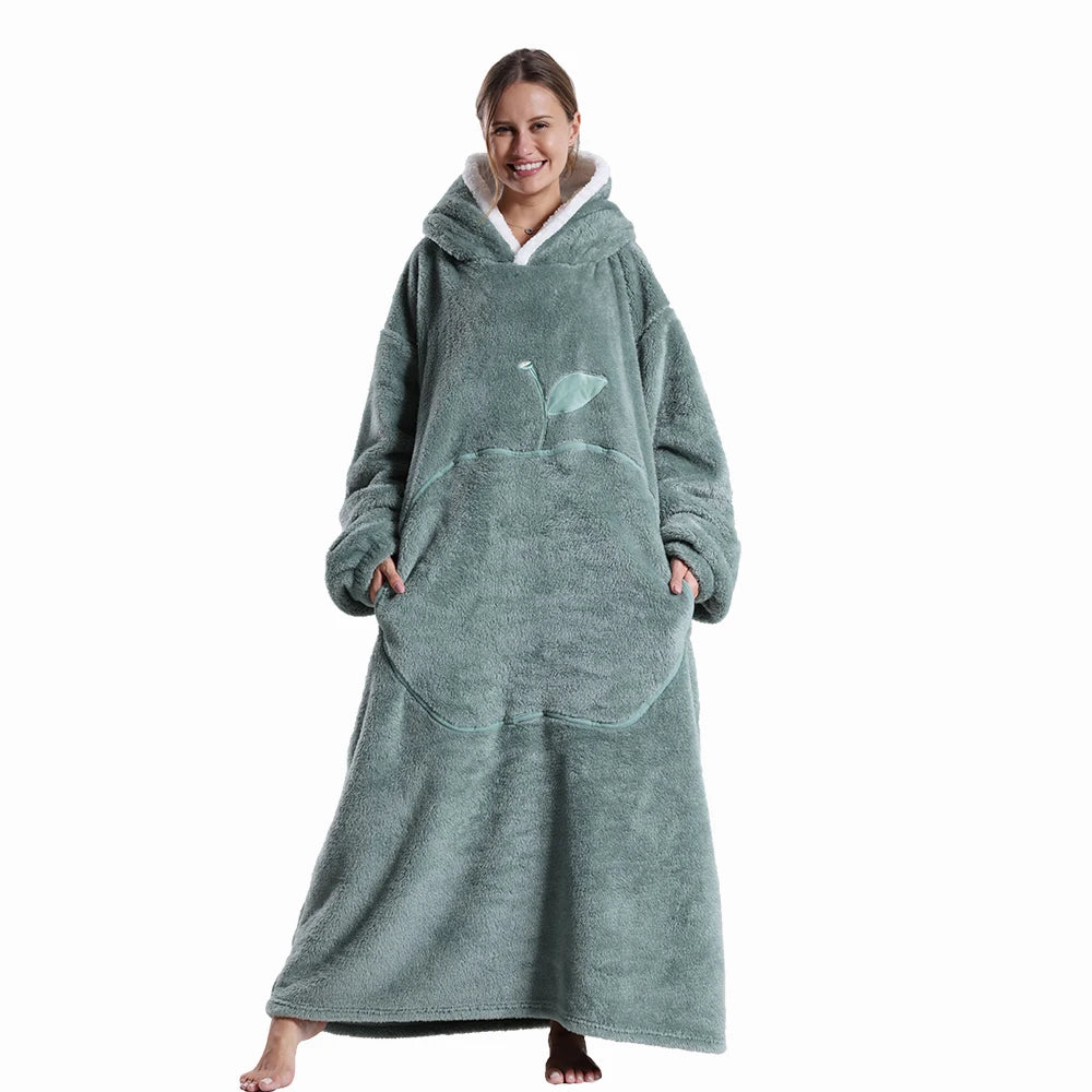 Oversized Wearable Hoodie Warm Flannel Sherpa Blanket Extra Long Hoodie for Winter Men Women Pullover TV Soft Plush  Sweatshirt